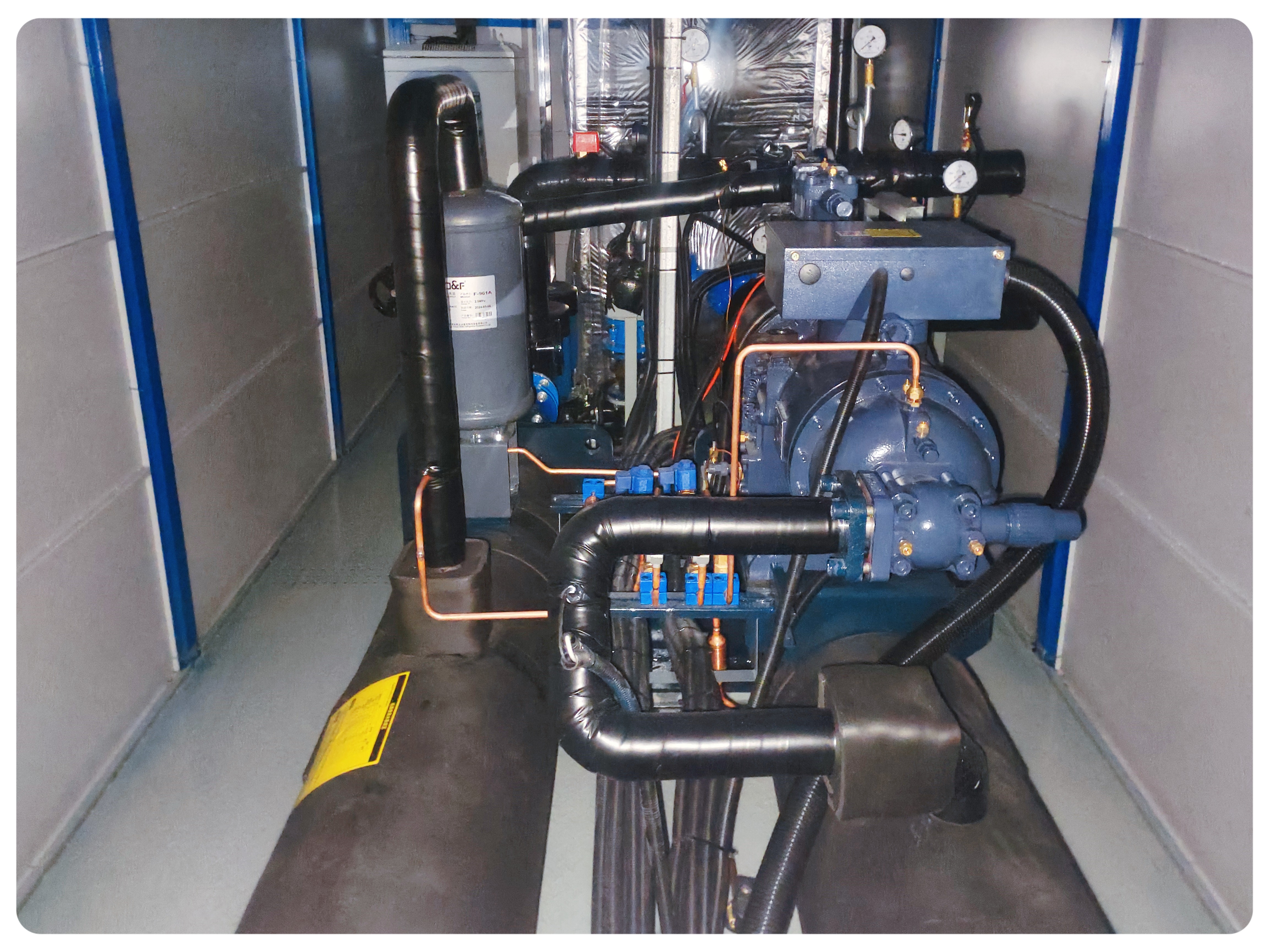 Figure 2- Indoor chiller part